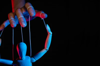 Преграды на пути к себе: подход схема-терапии